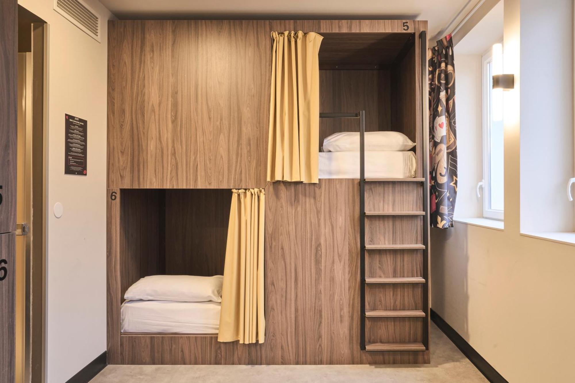 Jost Hostel Lille Centre Екстер'єр фото
