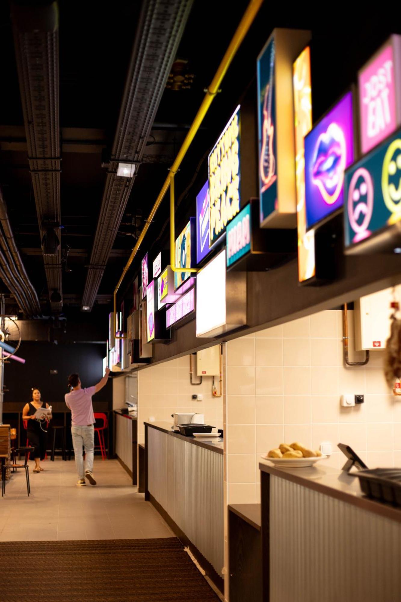 Jost Hostel Lille Centre Екстер'єр фото